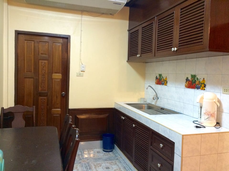 Apartment One Bedroom with Kitchen #5