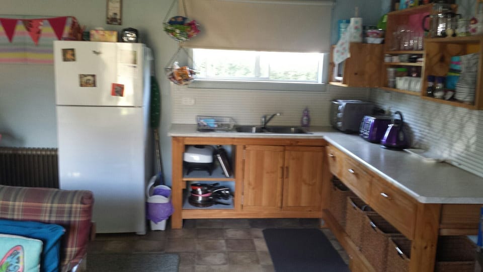 basic kitchen