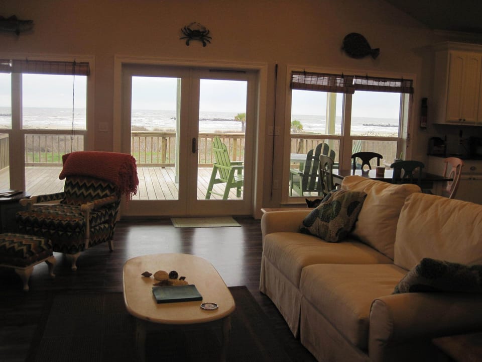Living room with view of Gulf of Mexico