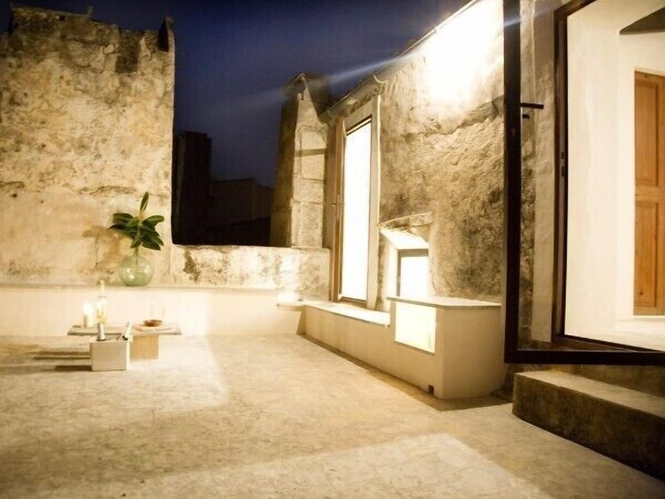 terrace third floor