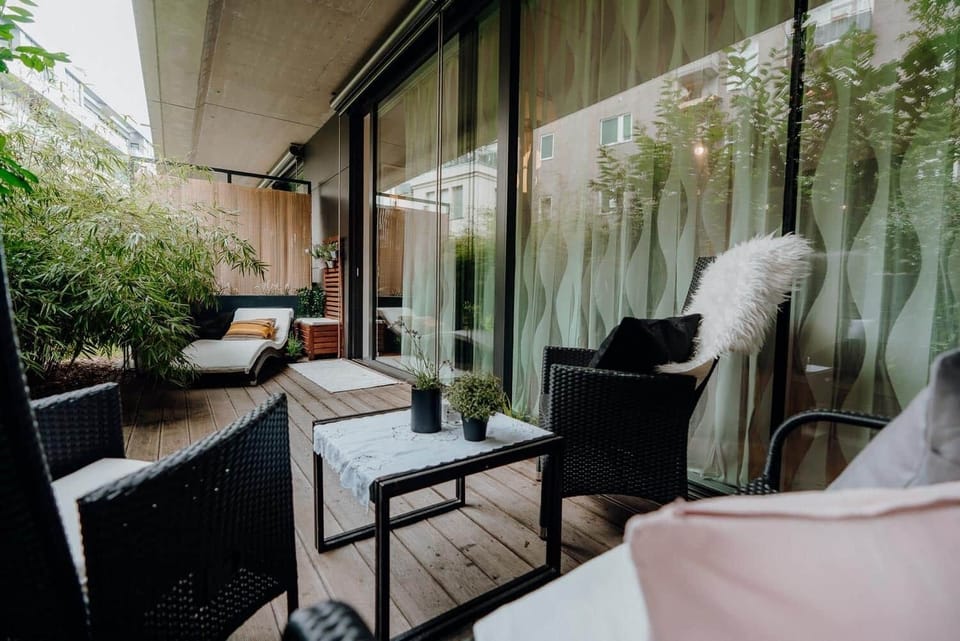 Yohome lifestyle vacation luxury downtown apartment graz 5