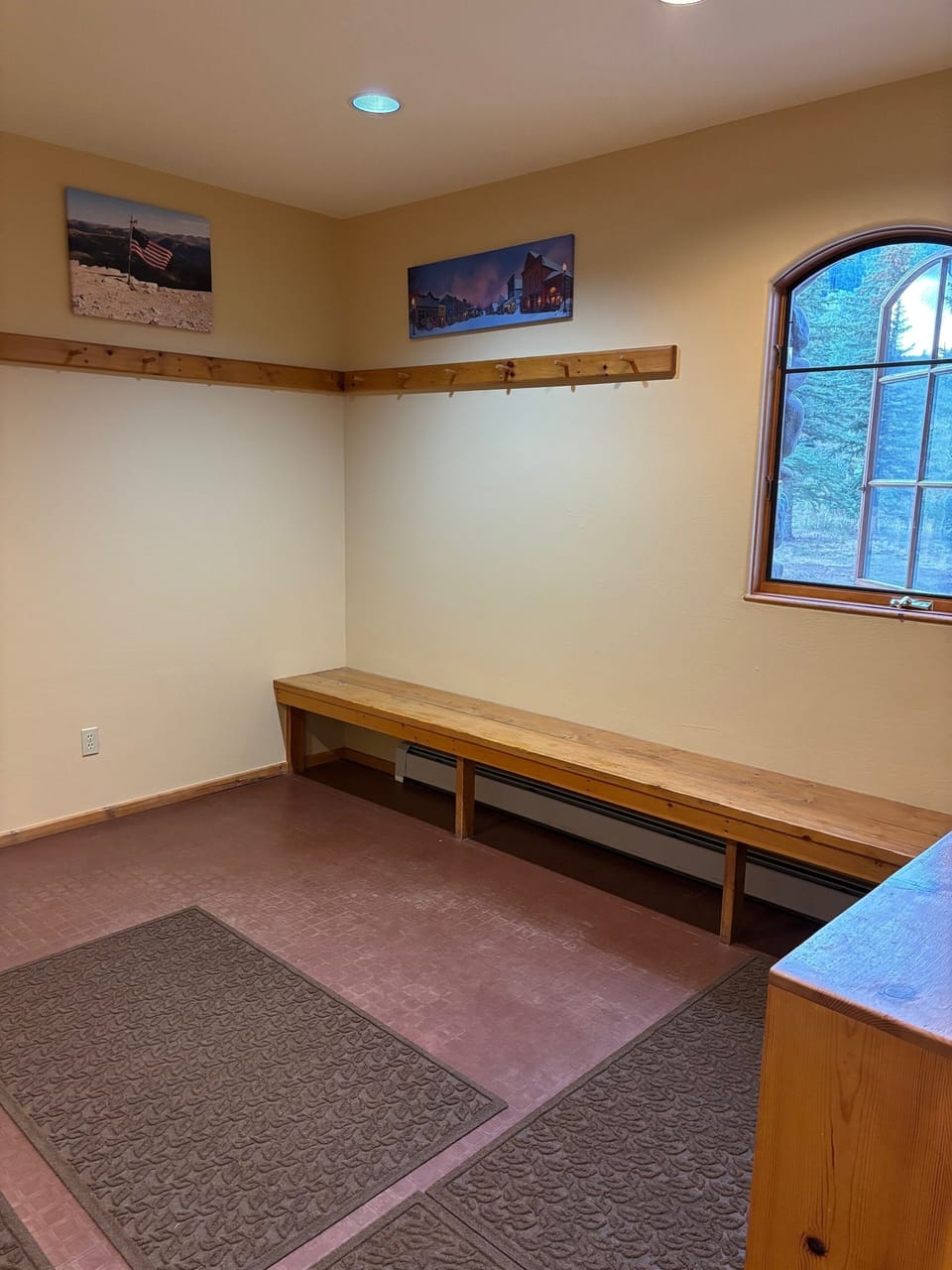 Mud room