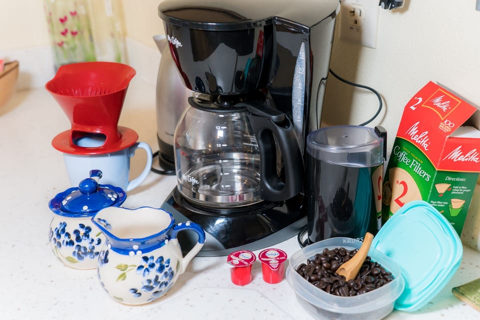 All kinds of cofee get up - Organic rainforest, fair trade coffee beans