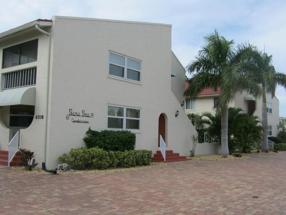 Located in Sarasea Condominiums.