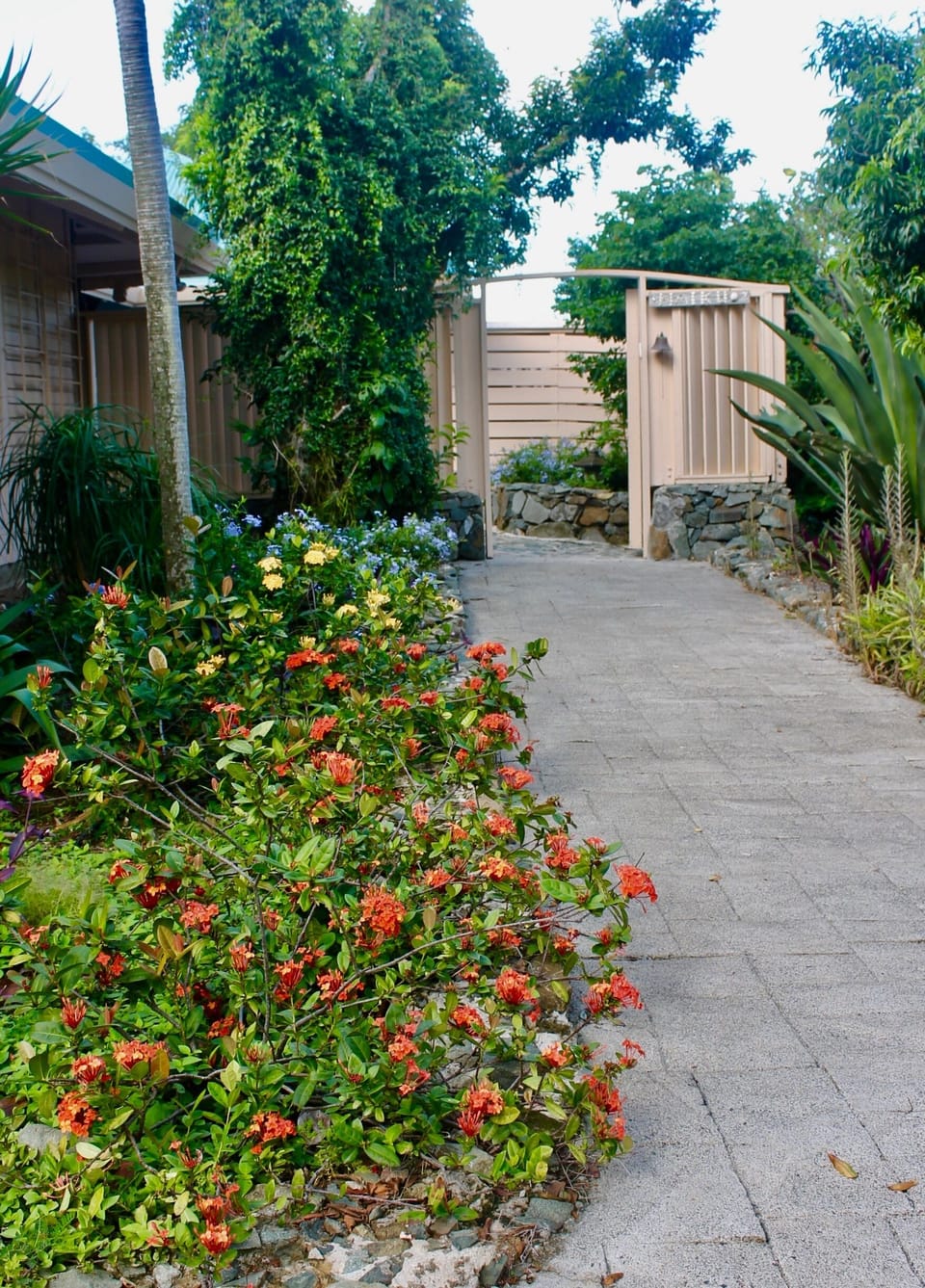 Enter Haiku from the private driveway.