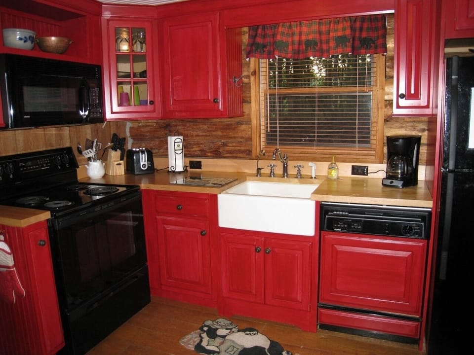 Our well equipped kitchen.