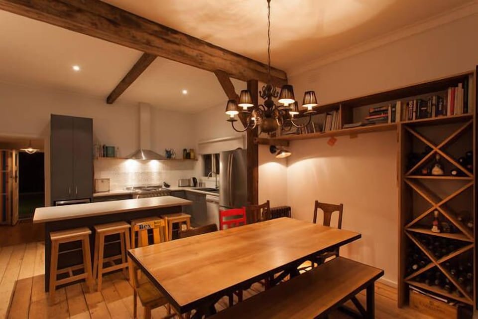 Kitchen, dining seats 10 comfortably 