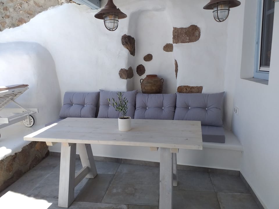 dining - sitting area in the back yard