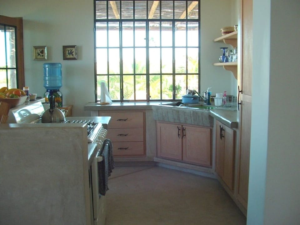 A fully equpped kitchen