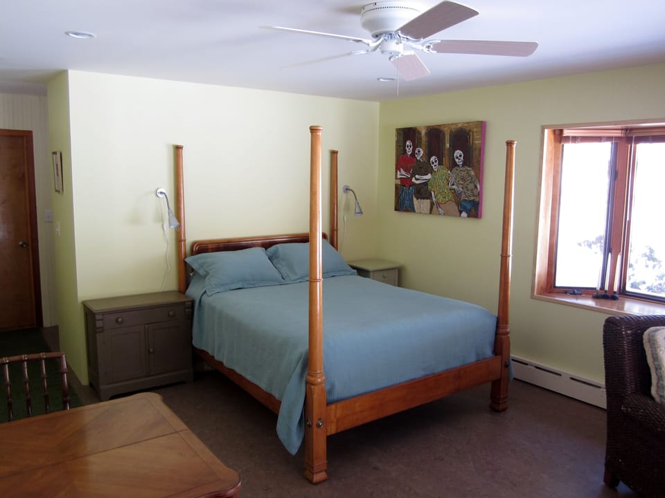Bamboo Bedroom/Studio