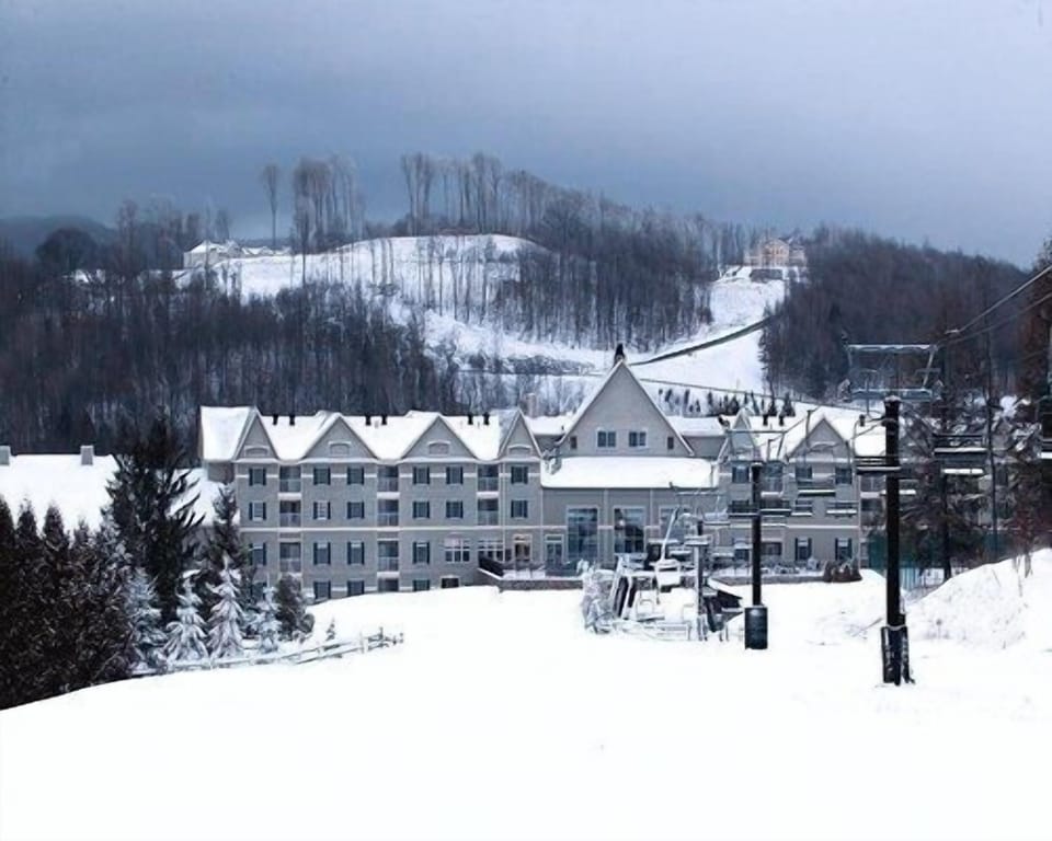 Ski lift for ski in ski out at resort