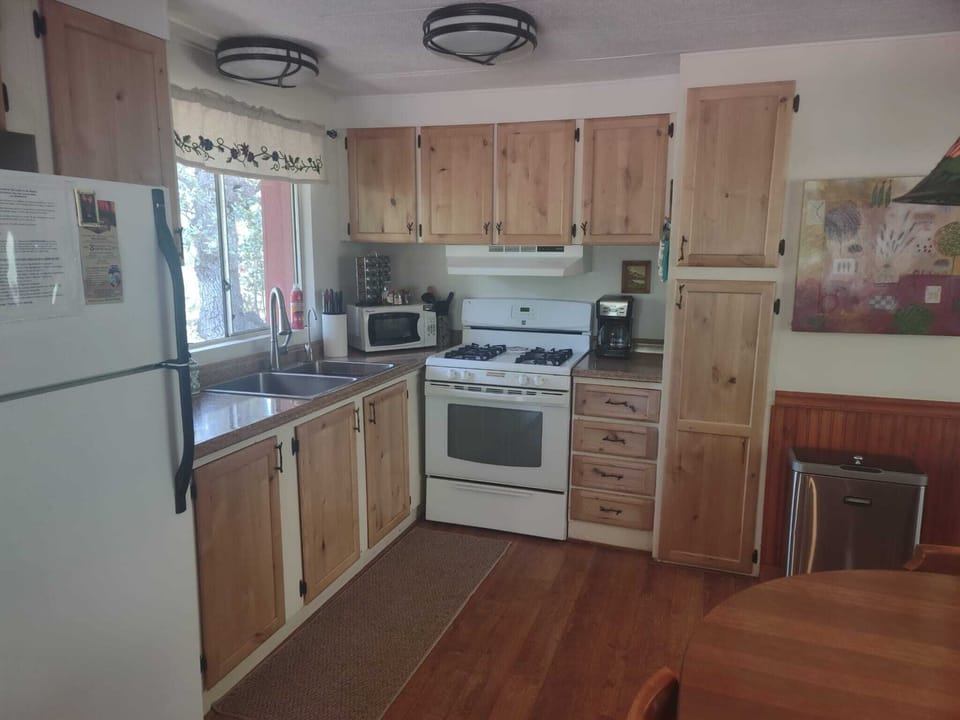 Kitchen fully Equipped