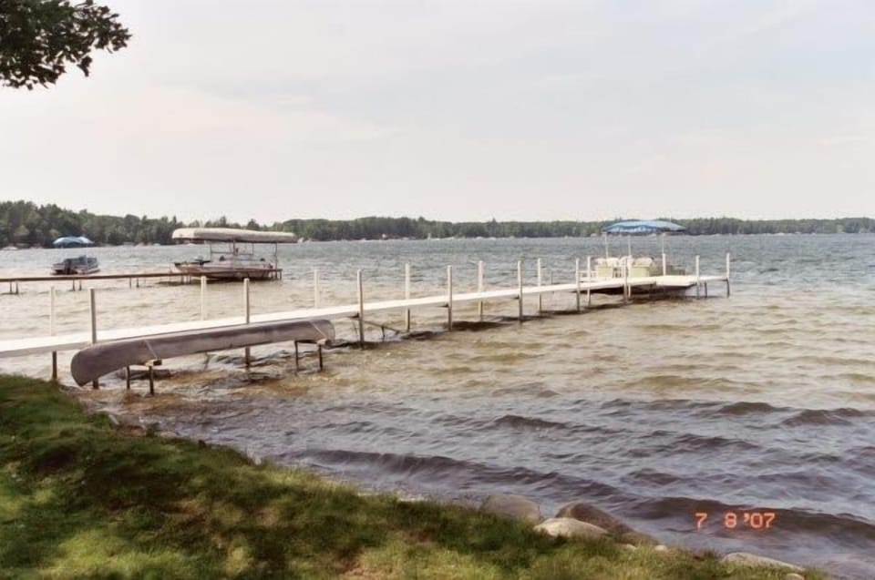 100ft dock