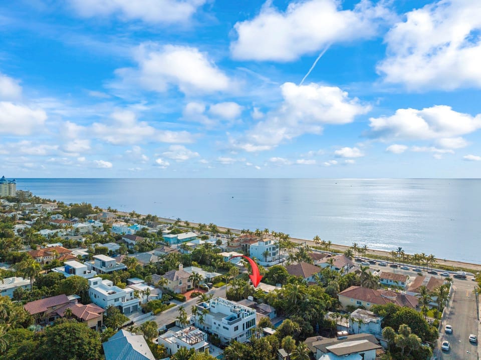 Aerial Photo of Ocean Front Neighborhood and Exact Location of Beach House
