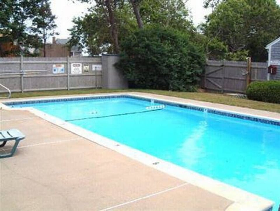 Attached Pool (shared but rarely busy)