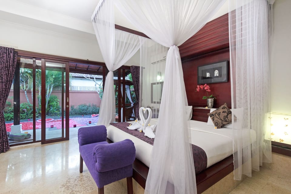 Amazing Honeymoon Villa in Kuta