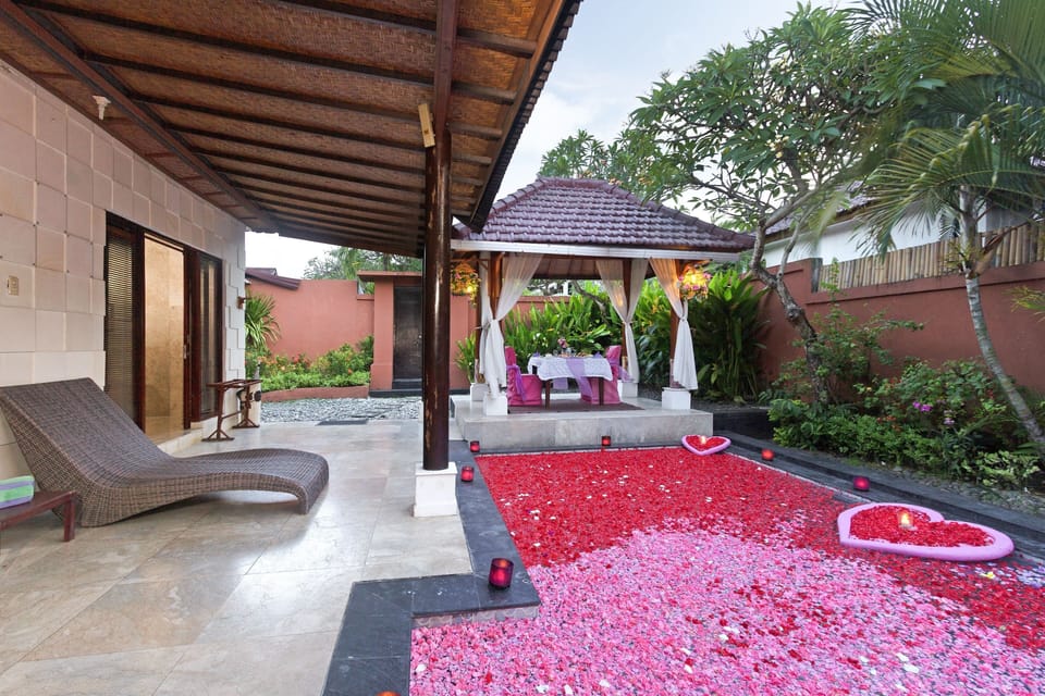 Amazing Honeymoon Villa in Kuta