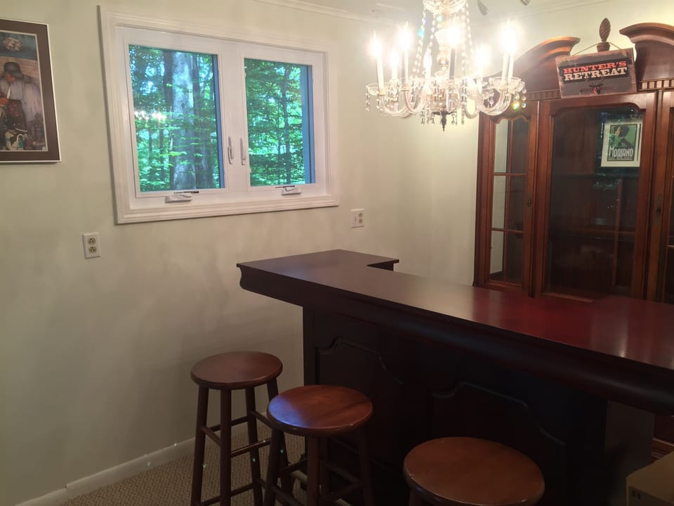 recharging center: enjoy your good warm time.