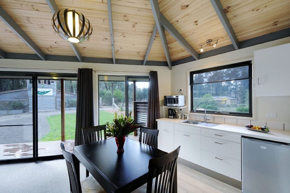 Kitchenette and Dinning