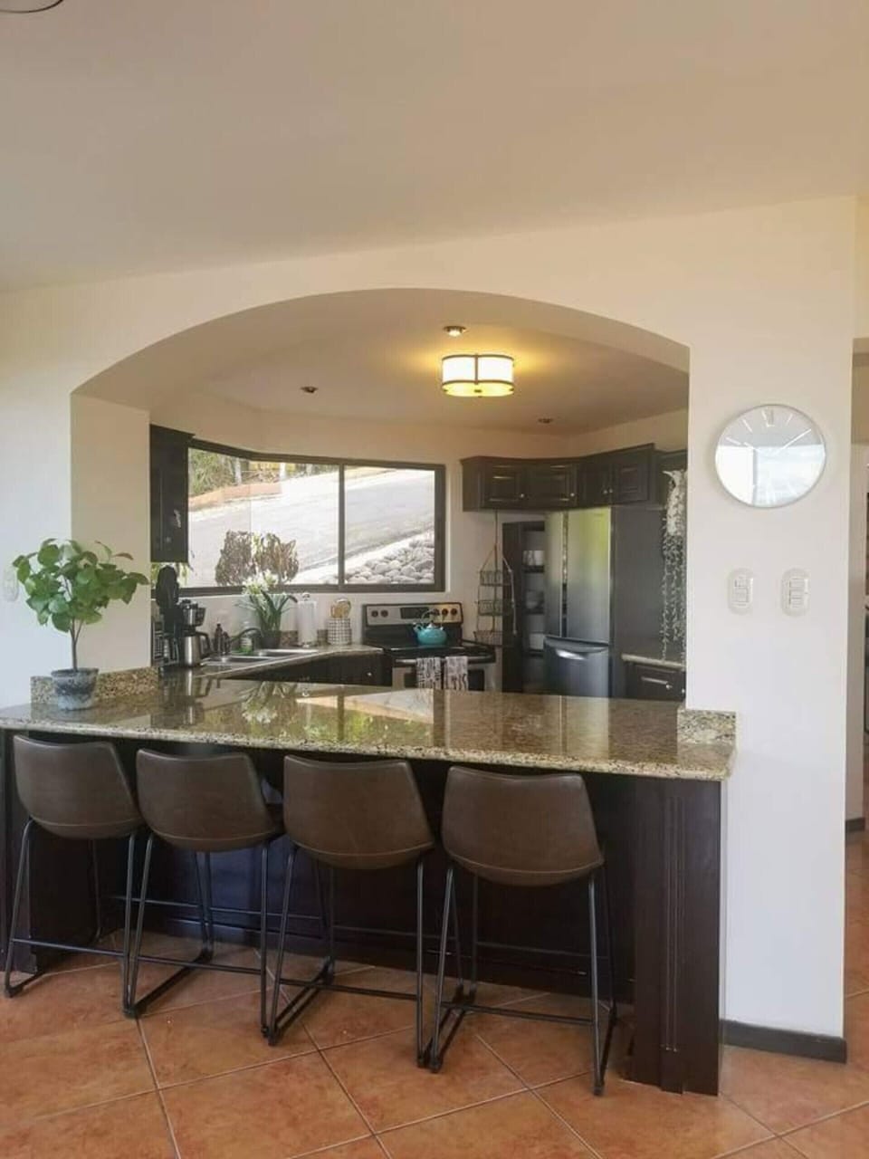 breakfast bar