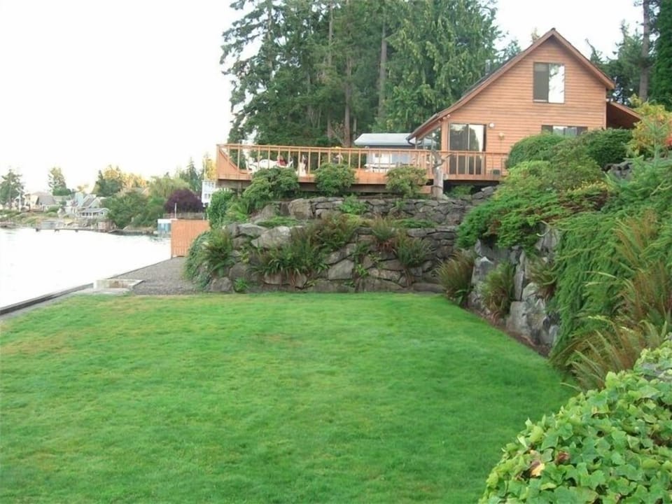 lower lawn of Beach House