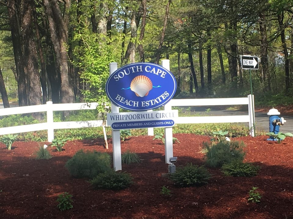 Entrance to neighborhood. Whippoorwill is a one way loop. 
