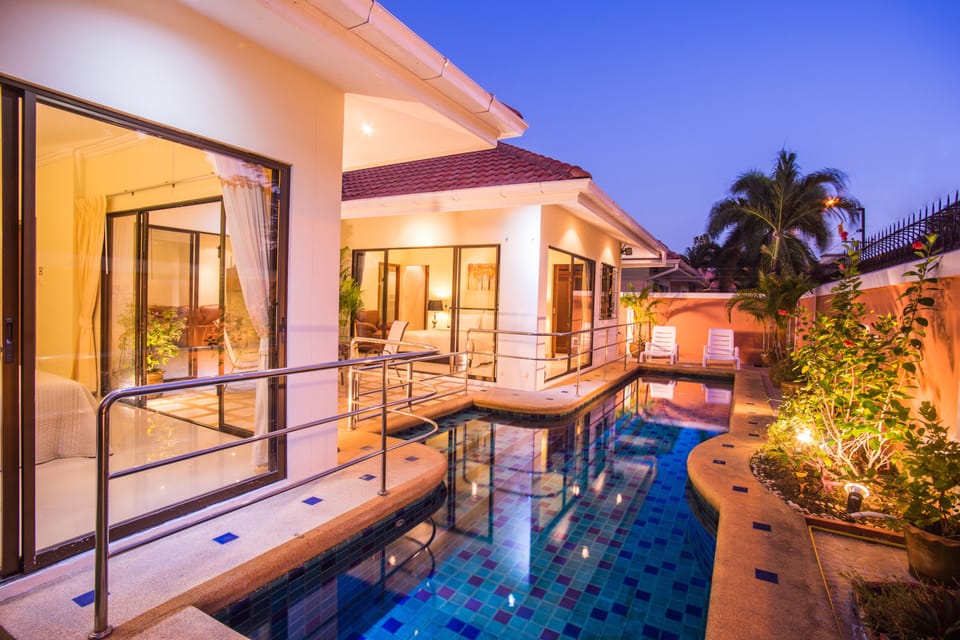2bdr Avoca Pool Villas 65