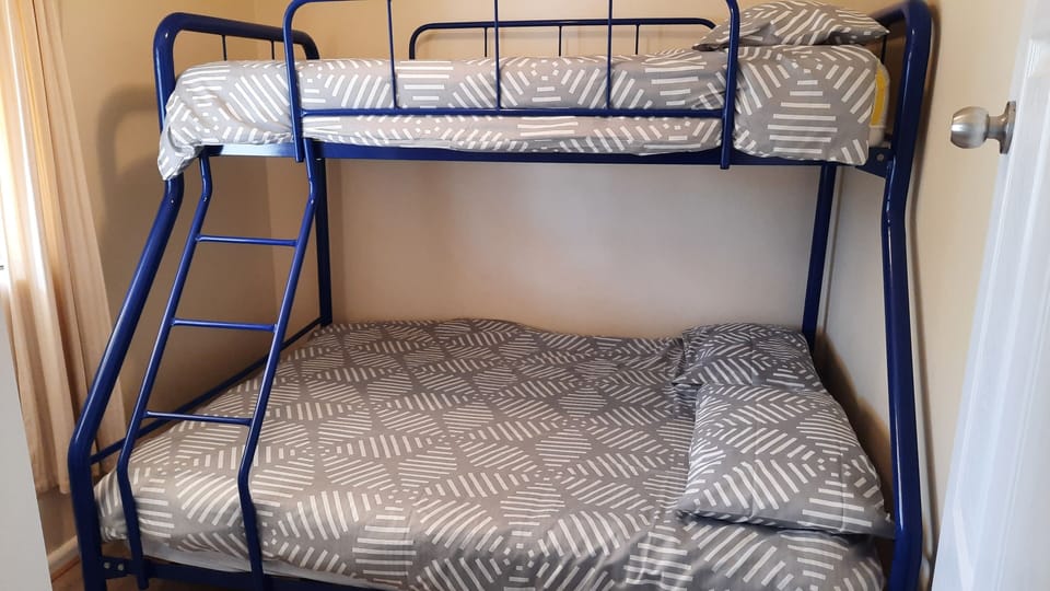 bedrooom 3