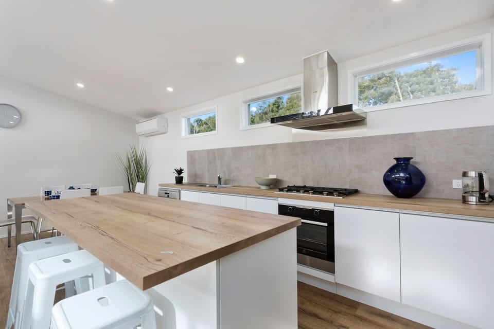 Kitchen with everything.