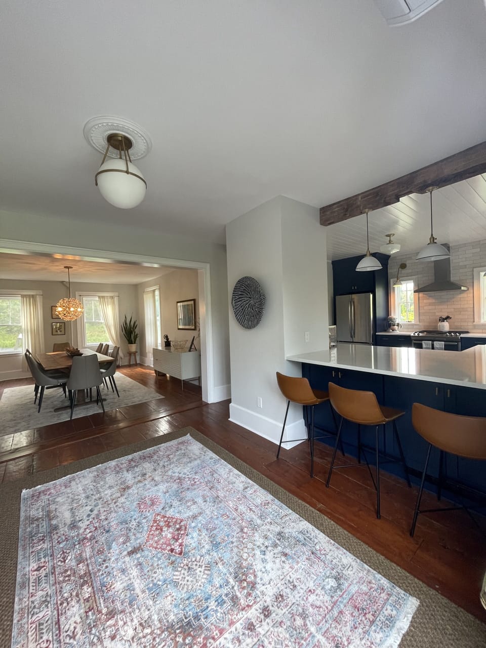 Open kitchen and dining area 