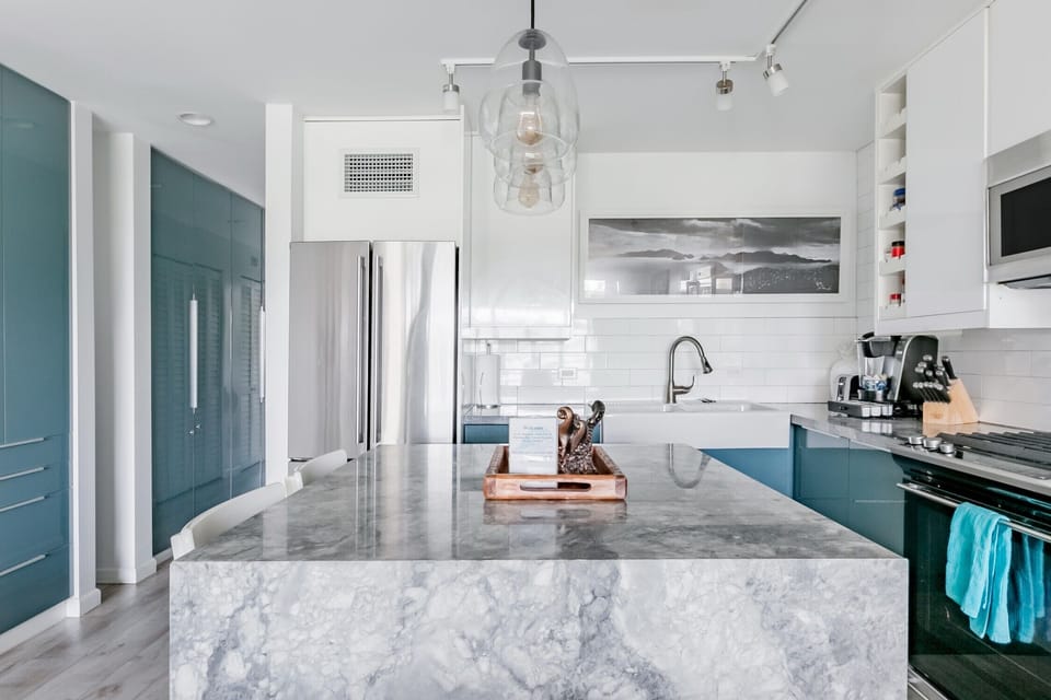 Kitchen Detail (2)