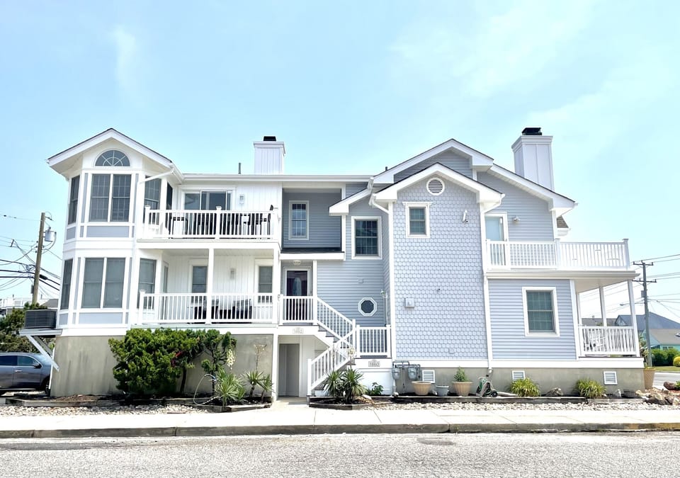 Newly Renovated in June 2023! 2 story (you get two floors of living space).