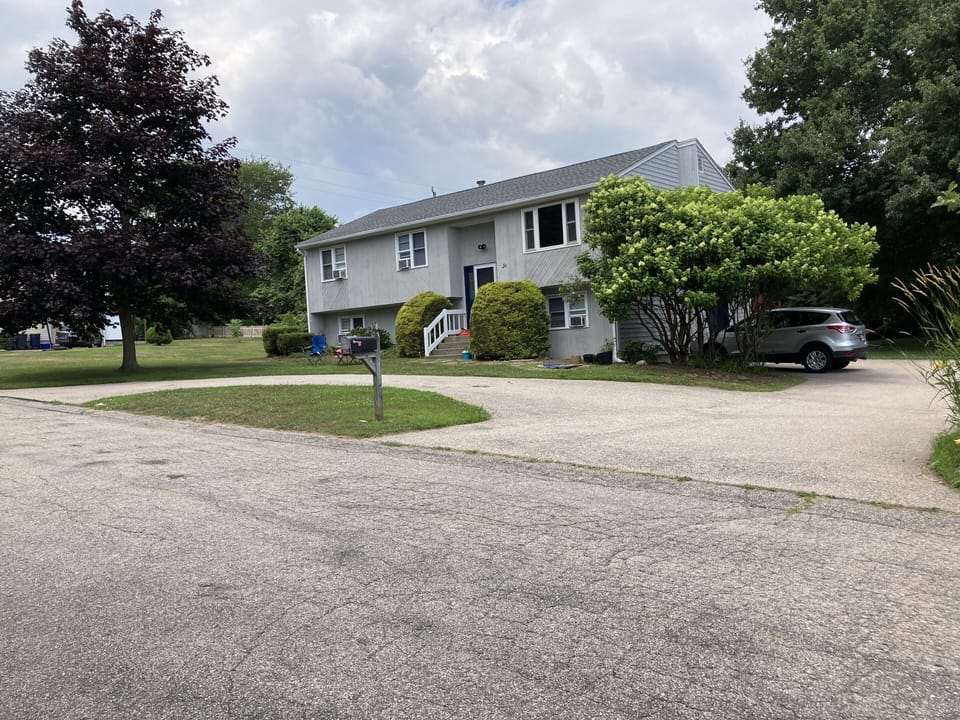 7+ Car Parking and  Attached Garage (Storage)