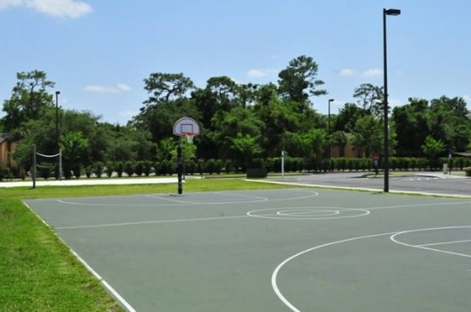 basketball, volleyball and tennis courts