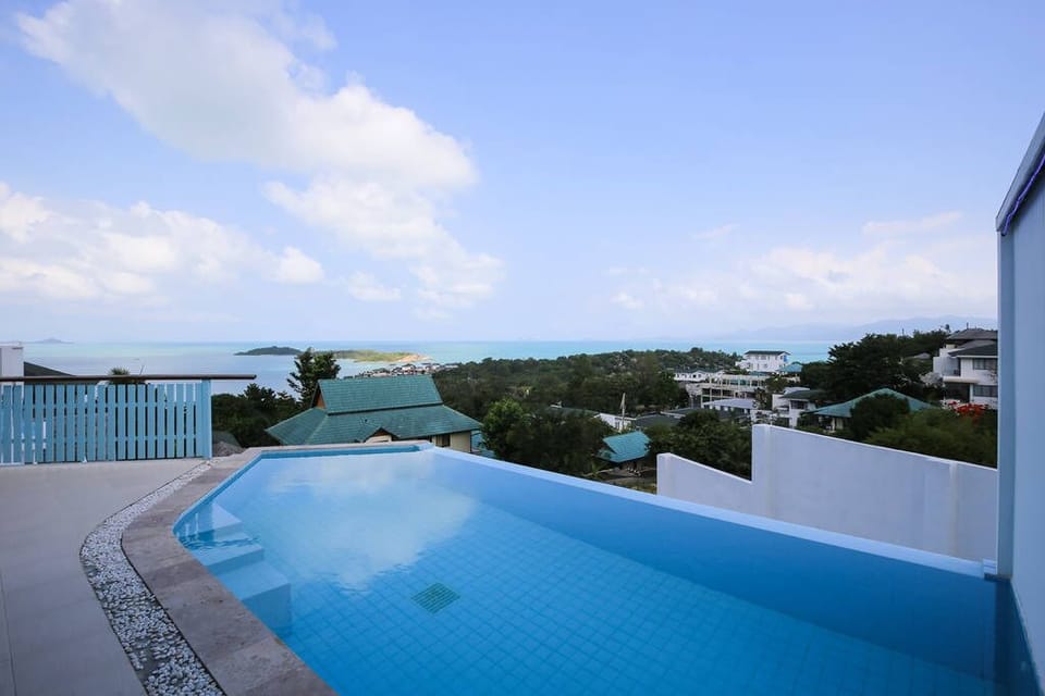 3 bed Seaview Villa 5 mins to beach (B2)