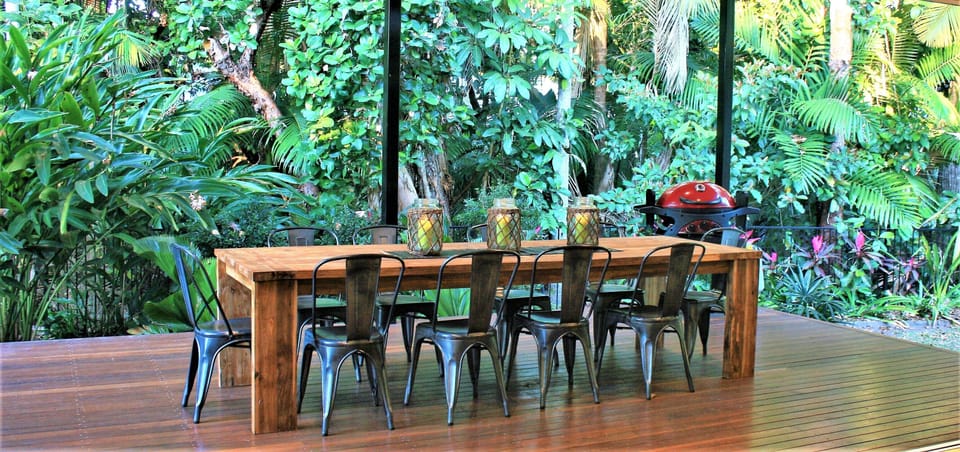 Outdoor Dining Area