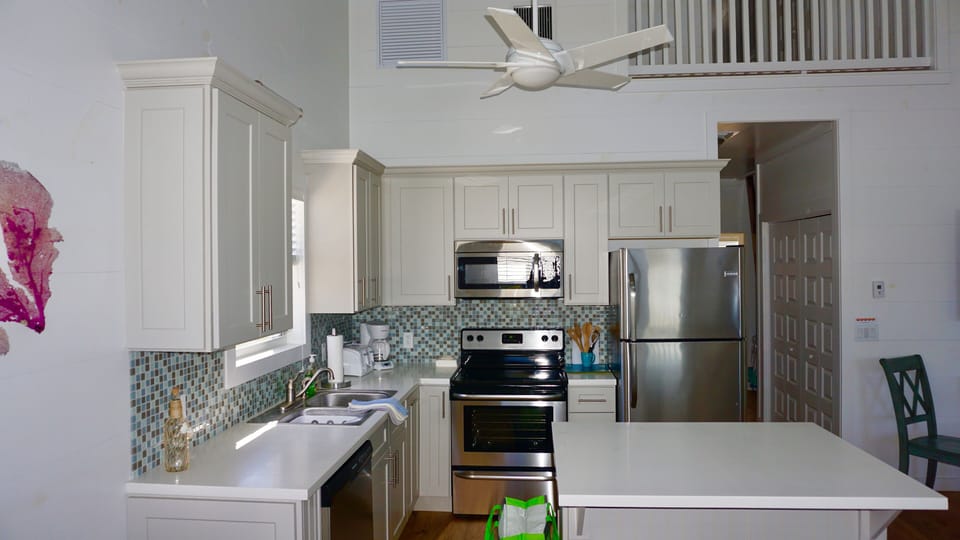Kitchen outfitted with everything you'll need!