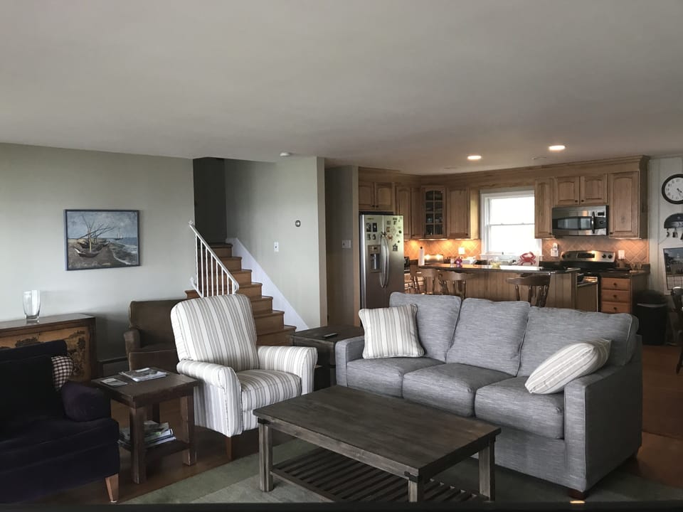 Great room
