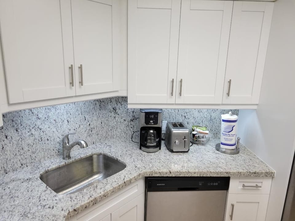 Full Equipped 
Kitchen