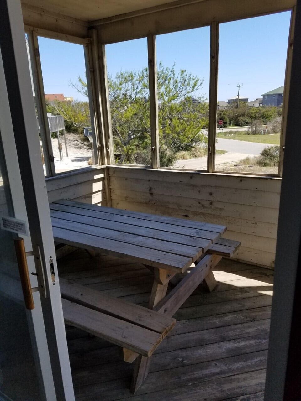 Screen porch off kitchen