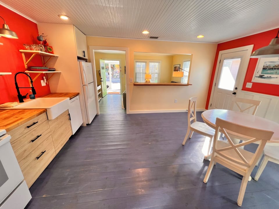 1BR West Unit