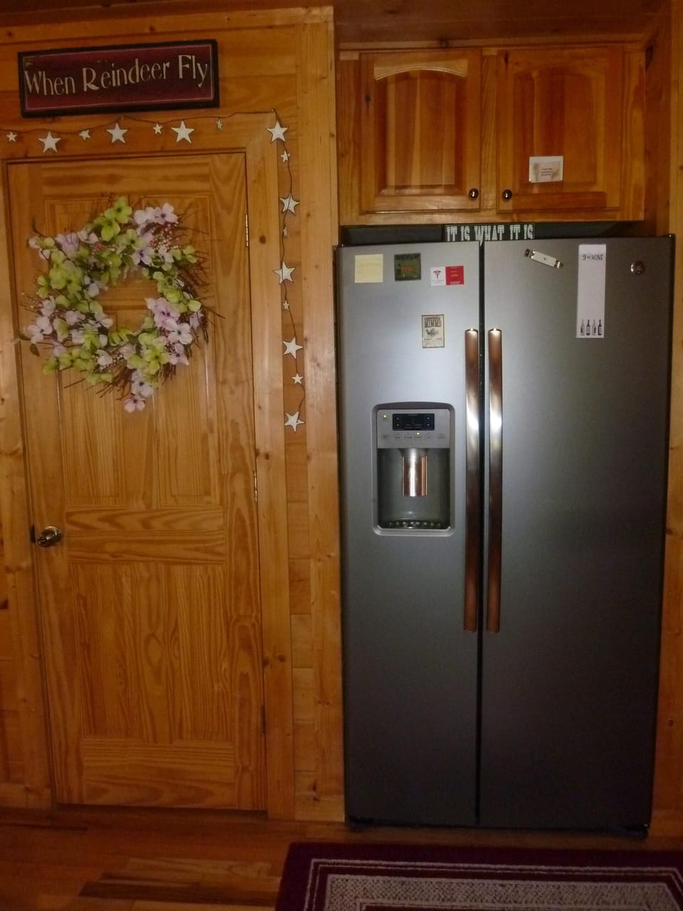 Beautiful new 25 cu ft. GE refrigerator with ice maker. 