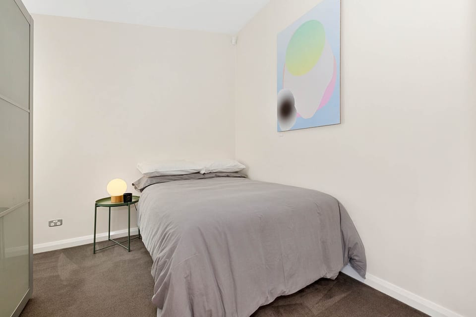 Bedroom 2 - Luxurious Double Bed with crisp sheets and plush high quality towels