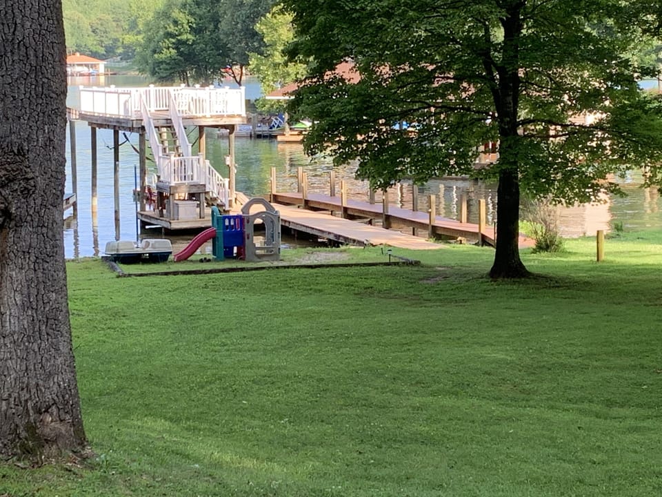Gradual slope from house to dock