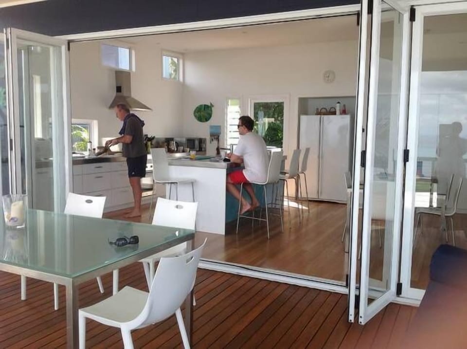 Great entertaining area 