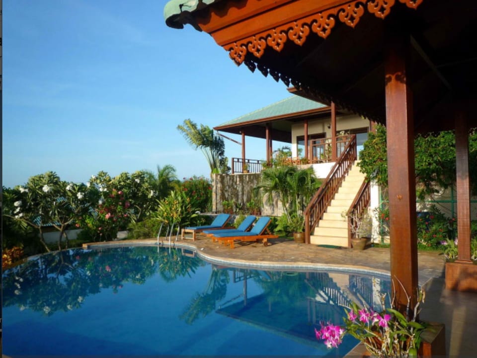 4 Bedroom Seaview-Villa Talay