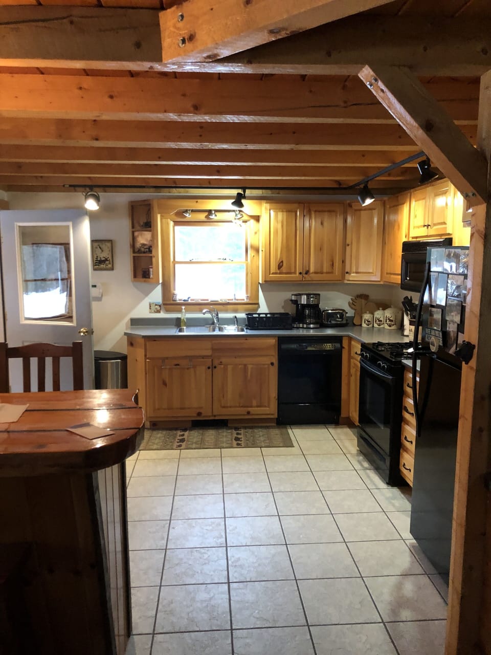 Kitchen with everything you need 