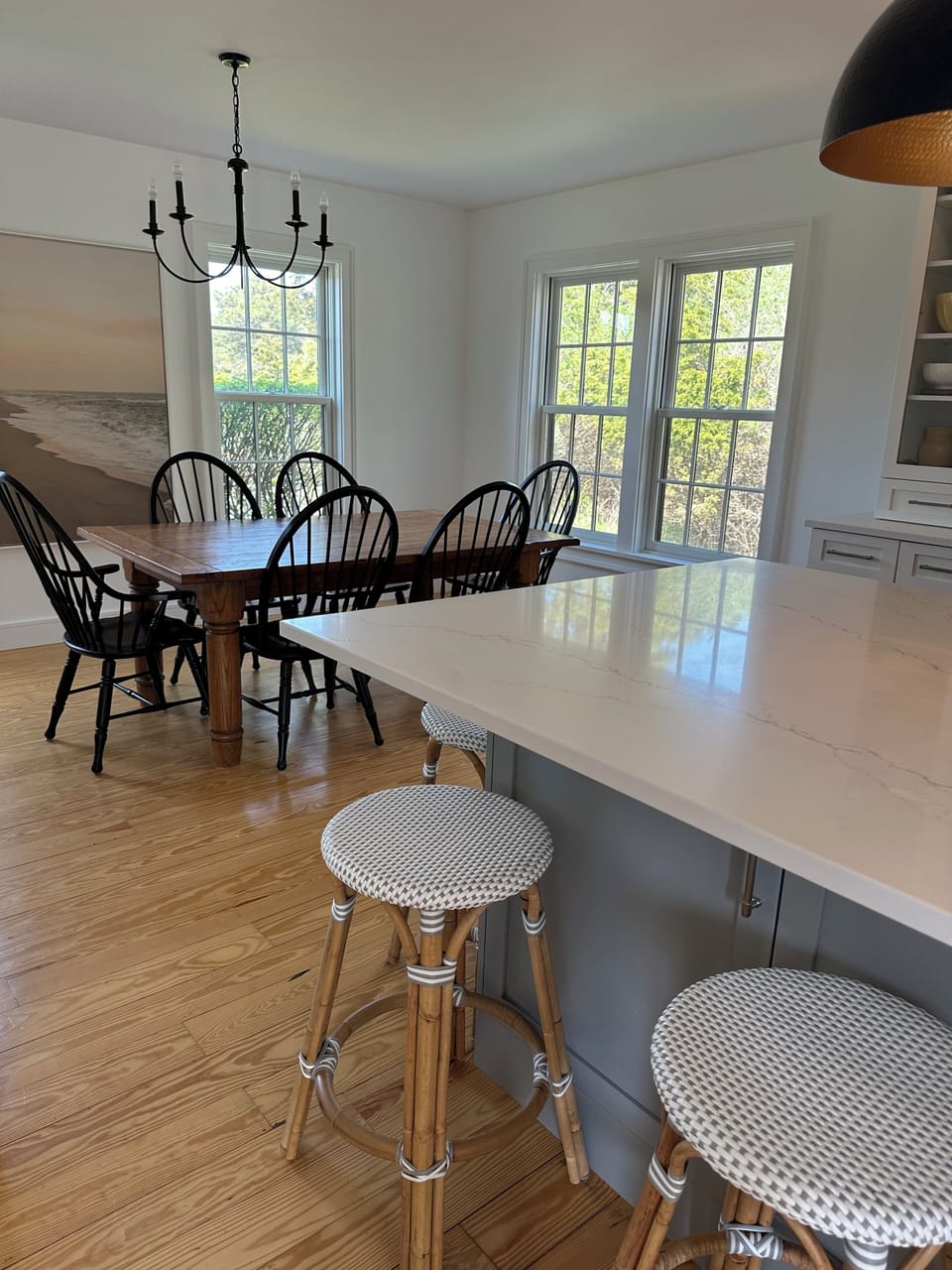 dining area- 2 leaves available to extend table for additional room
