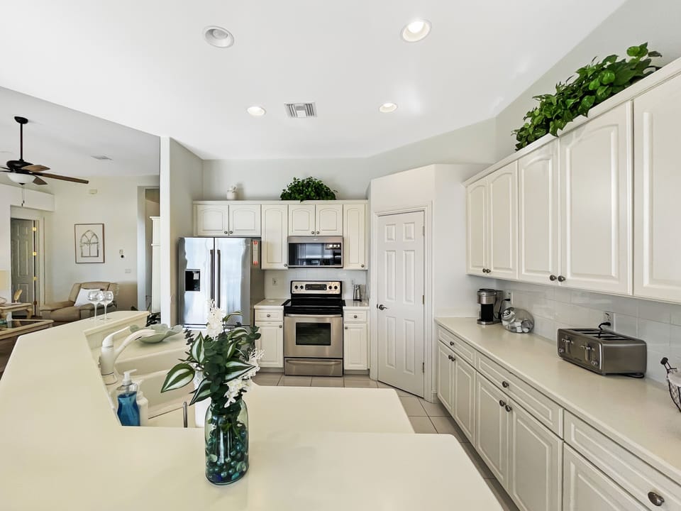 Full Equipped Kitchen