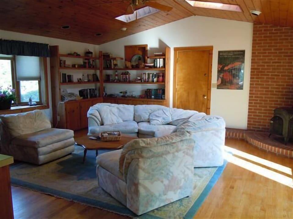Upstairs Family Room